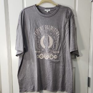 NWT Earthbound Trading Co. Expert Palmistry Tee in Gray - XL